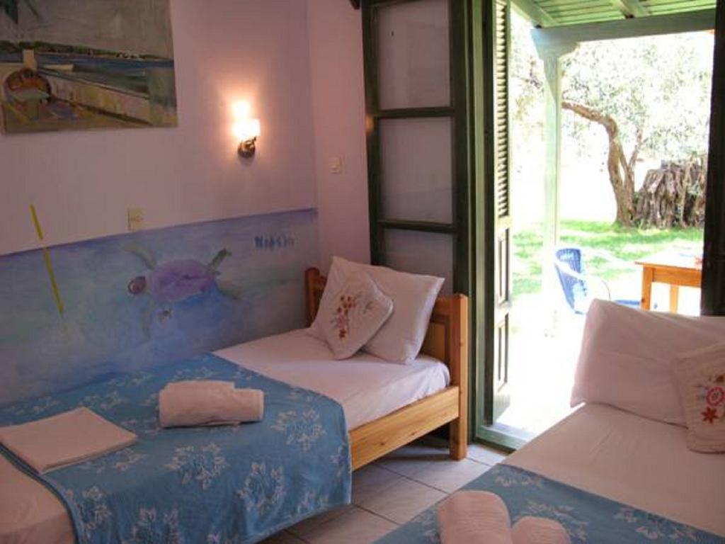 Mairi Lina Studios Кала-Нера Номер фото