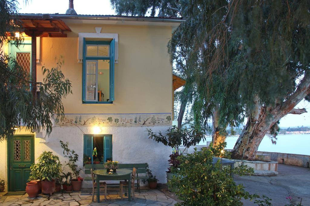 Mairi Lina Studios Кала-Нера Номер фото